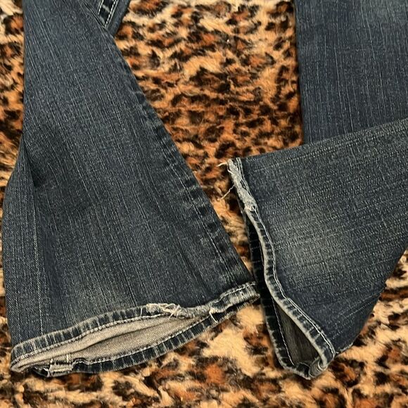 Y2K True Religion Becky Blue Factory Distressed Denim Flare Jeans Festival - Picture 8 of 11